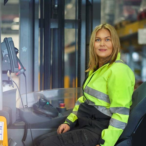 Logistički centar